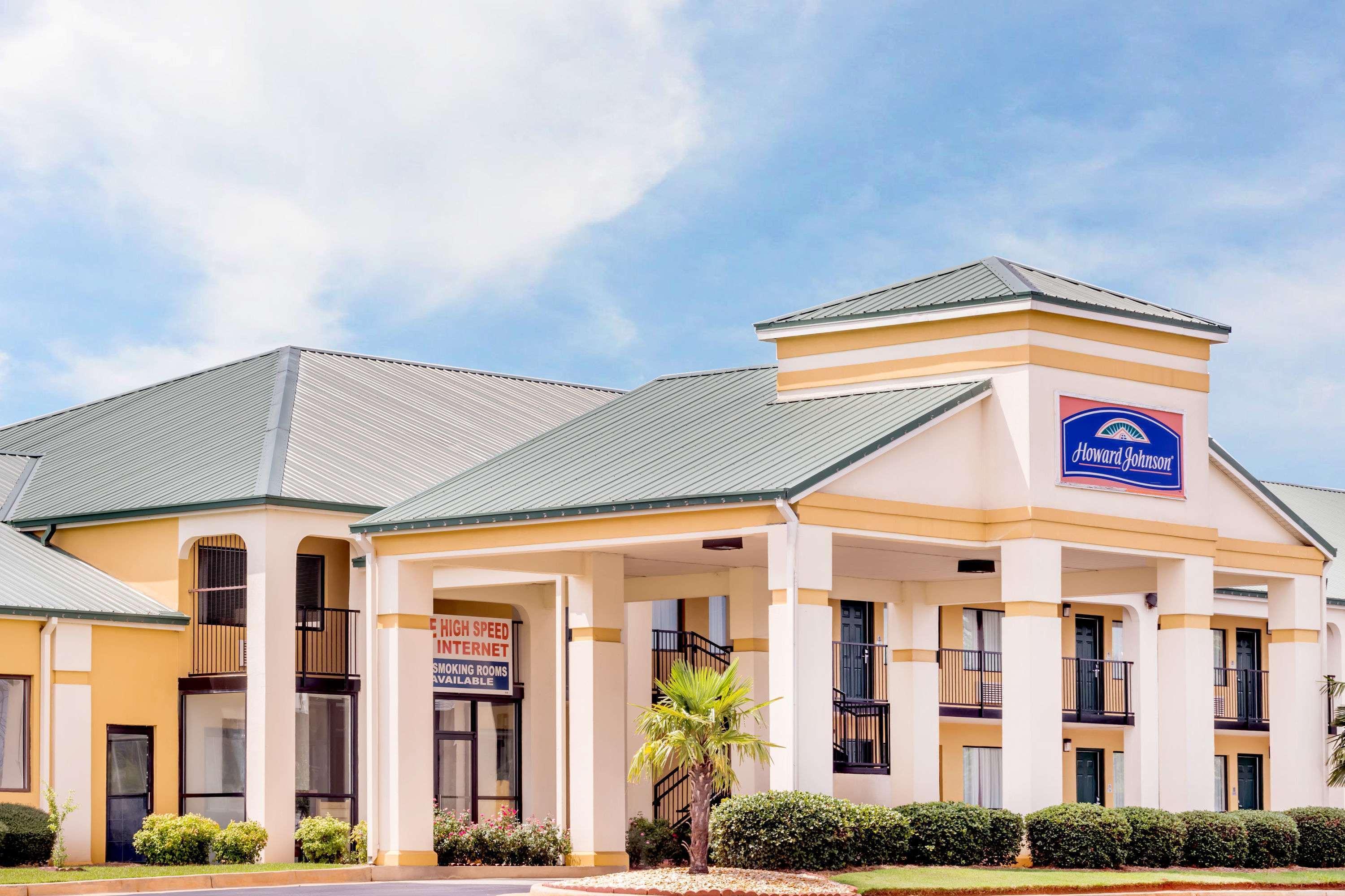 Howard Johnson By Wyndham Perry Ga Bagian luar foto